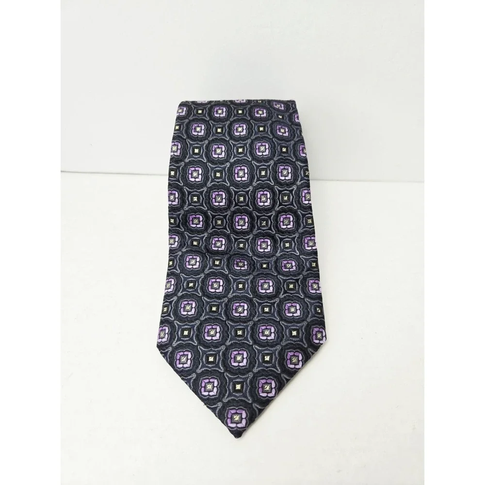 Canali Men's Tie Italy purple black pattern %100 silk‎
